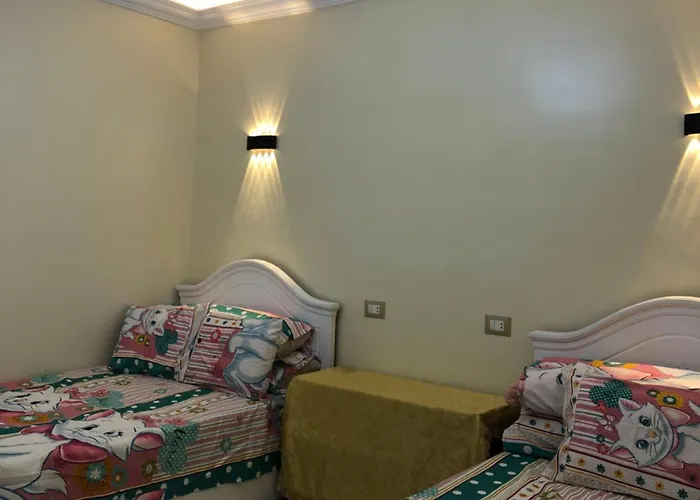 للايجار بالسخنه Apartment
